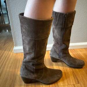 Dansko Risa Brown Suede Tall Boots Size 39